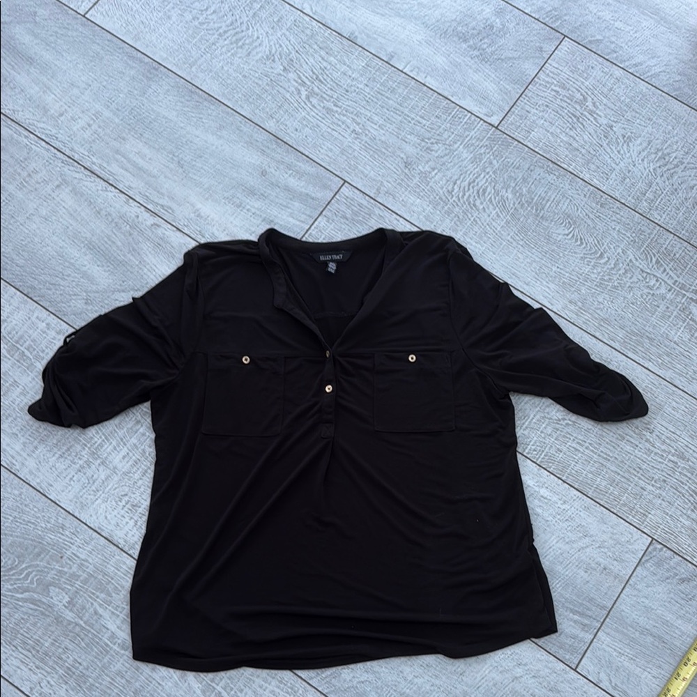 Ellen Tracy Black Button-Down Pocket Blouse
